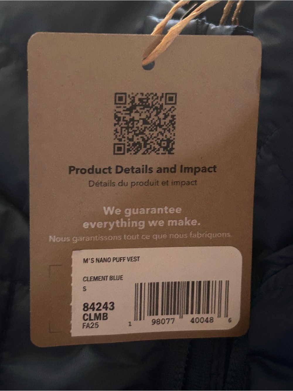 Patagonia Quilted Puff Vest in Navy Blue - Picture 6 of 6